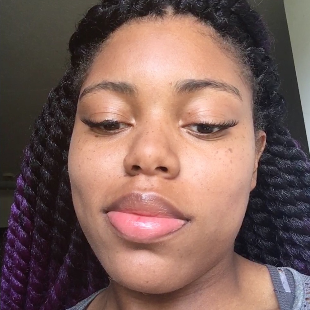 Meet your Posher, Kadijah